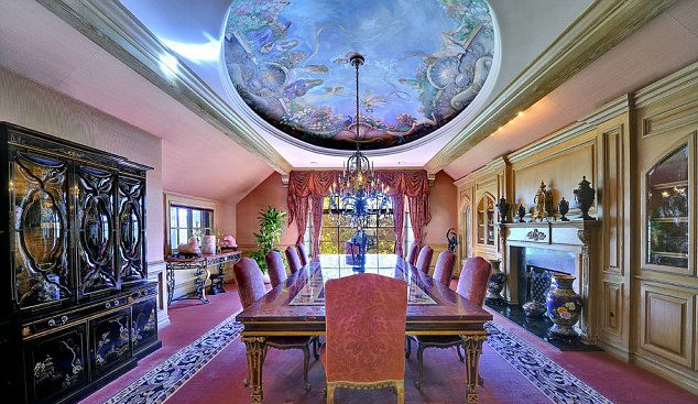 別墅裝修設(shè)計(jì)星布蘭妮上億豪宅