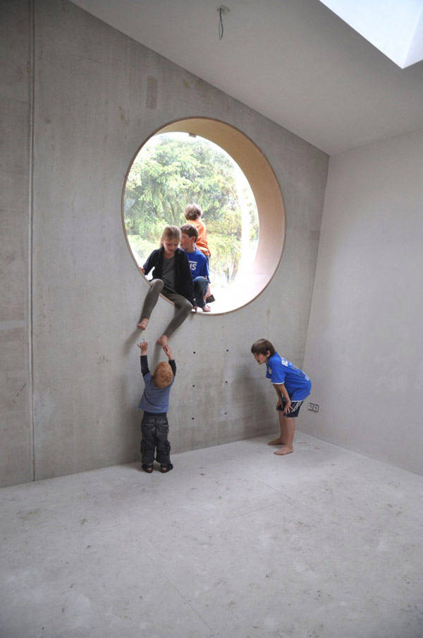 森林雪景山坡別墅裝修設(shè)計理念返璞歸真實景圖-9